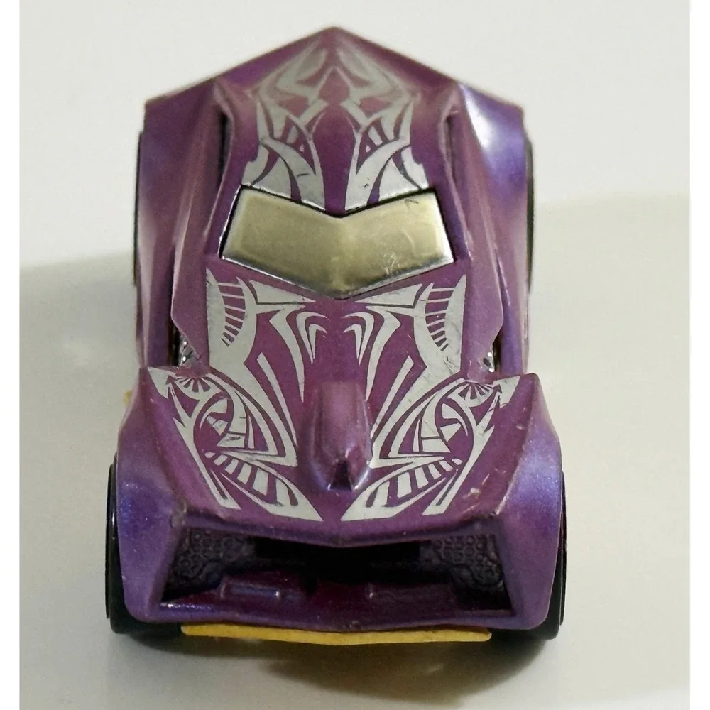 Hot Wheels Urban Agent Kids 1:64 Purple Metallic Silver Decals Gold Base B49